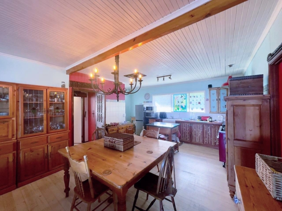 5 Bedroom Property for Sale in Vermont Western Cape